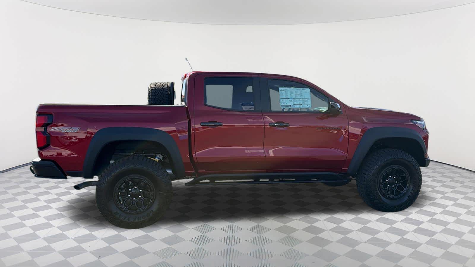 Thumbnail: 2026 Chevrolet Colorado - 4