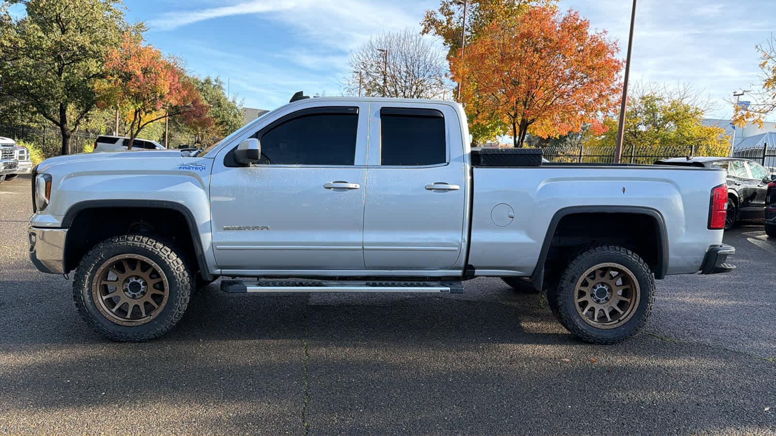 Thumbnail: 2017 GMC Sierra 1500 - 8