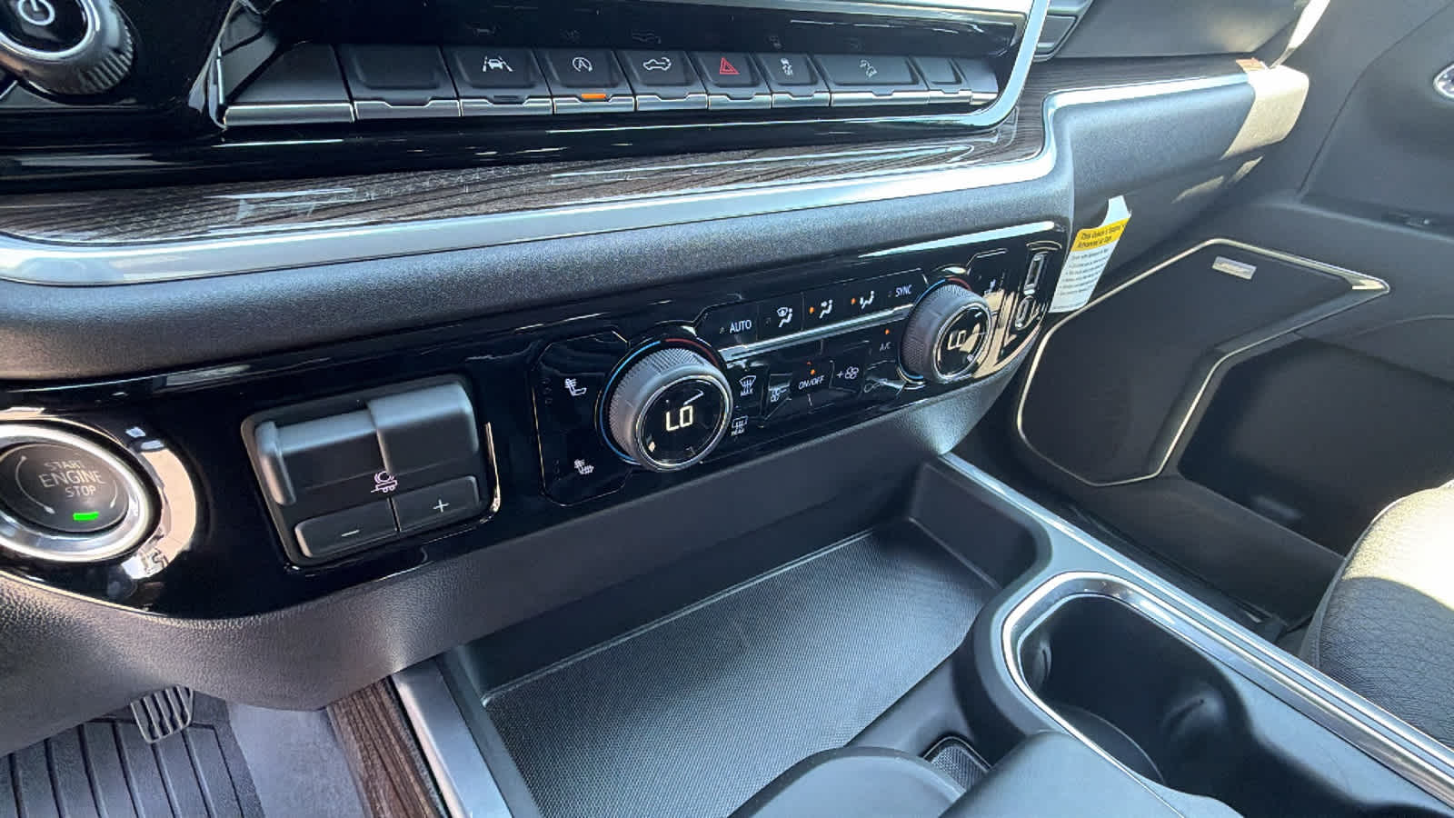 2026 Chevrolet Silverado 1500 RST - Photo 14