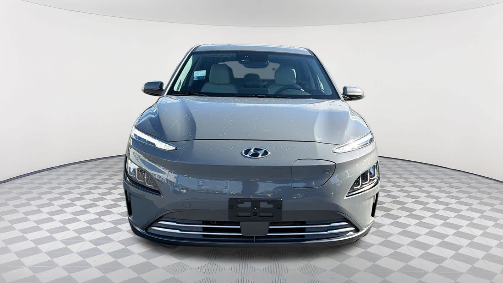 Used 2022 Hyundai Kona EV Limited with VIN KM8K53AG1NU139010 for sale in Redding, CA