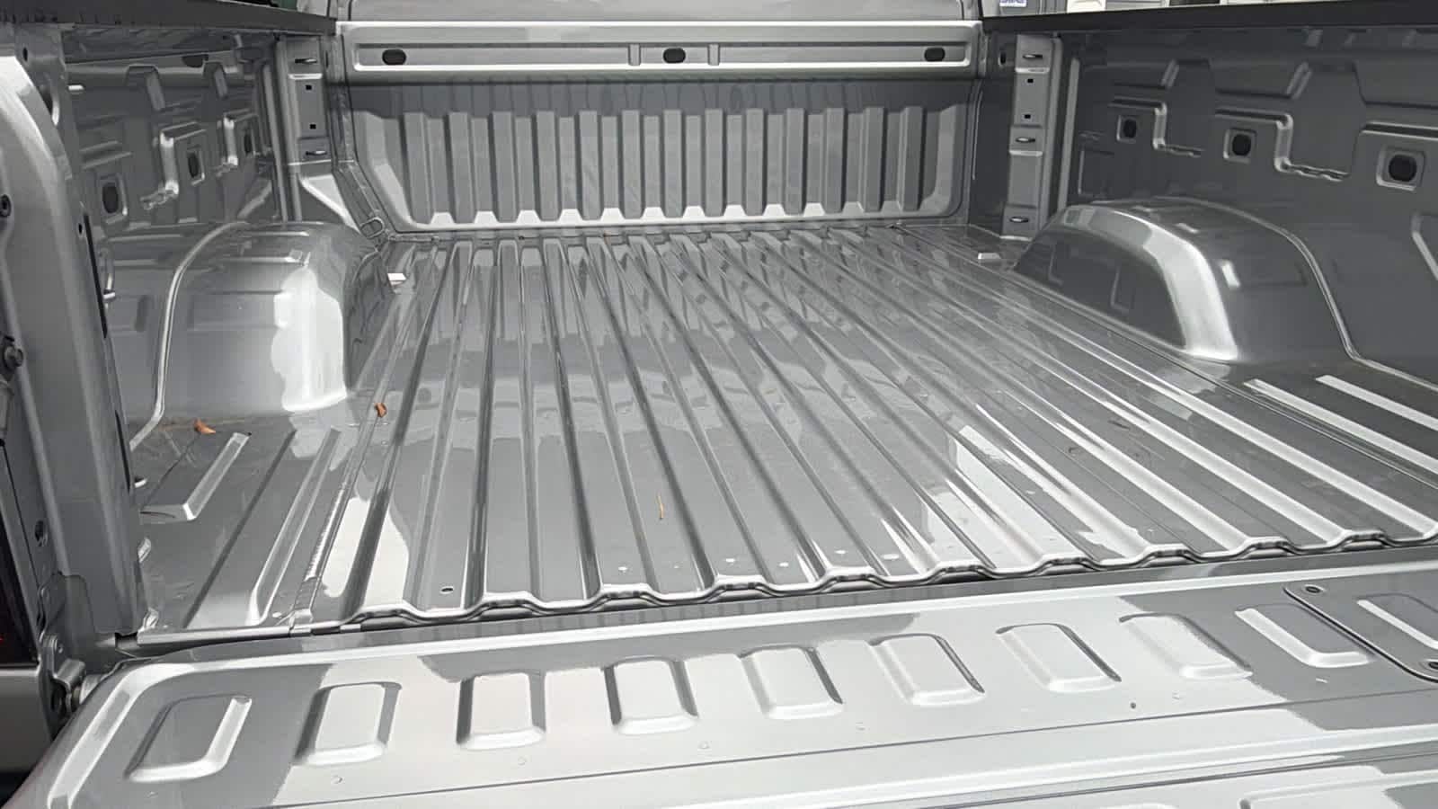 Thumbnail: 2026 Chevrolet Silverado 2500 - 27