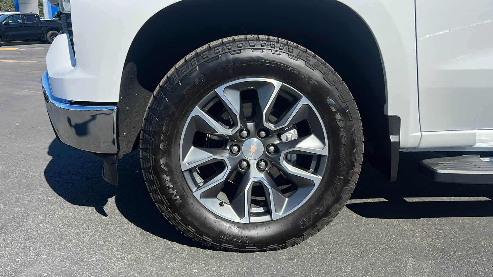 Thumbnail: 2025 Chevrolet Silverado 1500 - 9