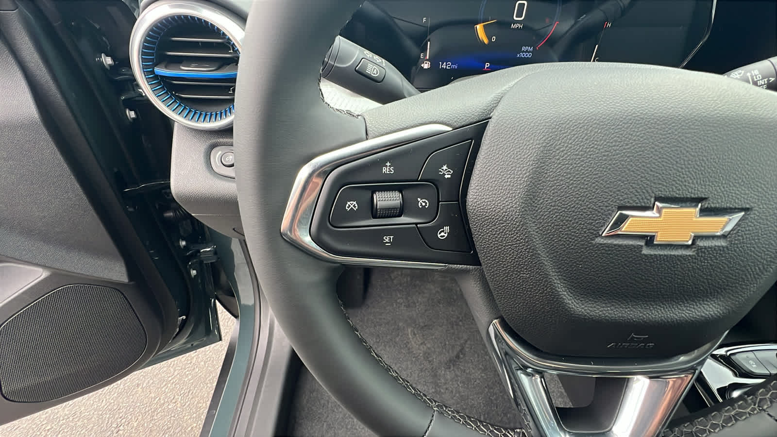 Thumbnail: 2025 Chevrolet Trax - 19