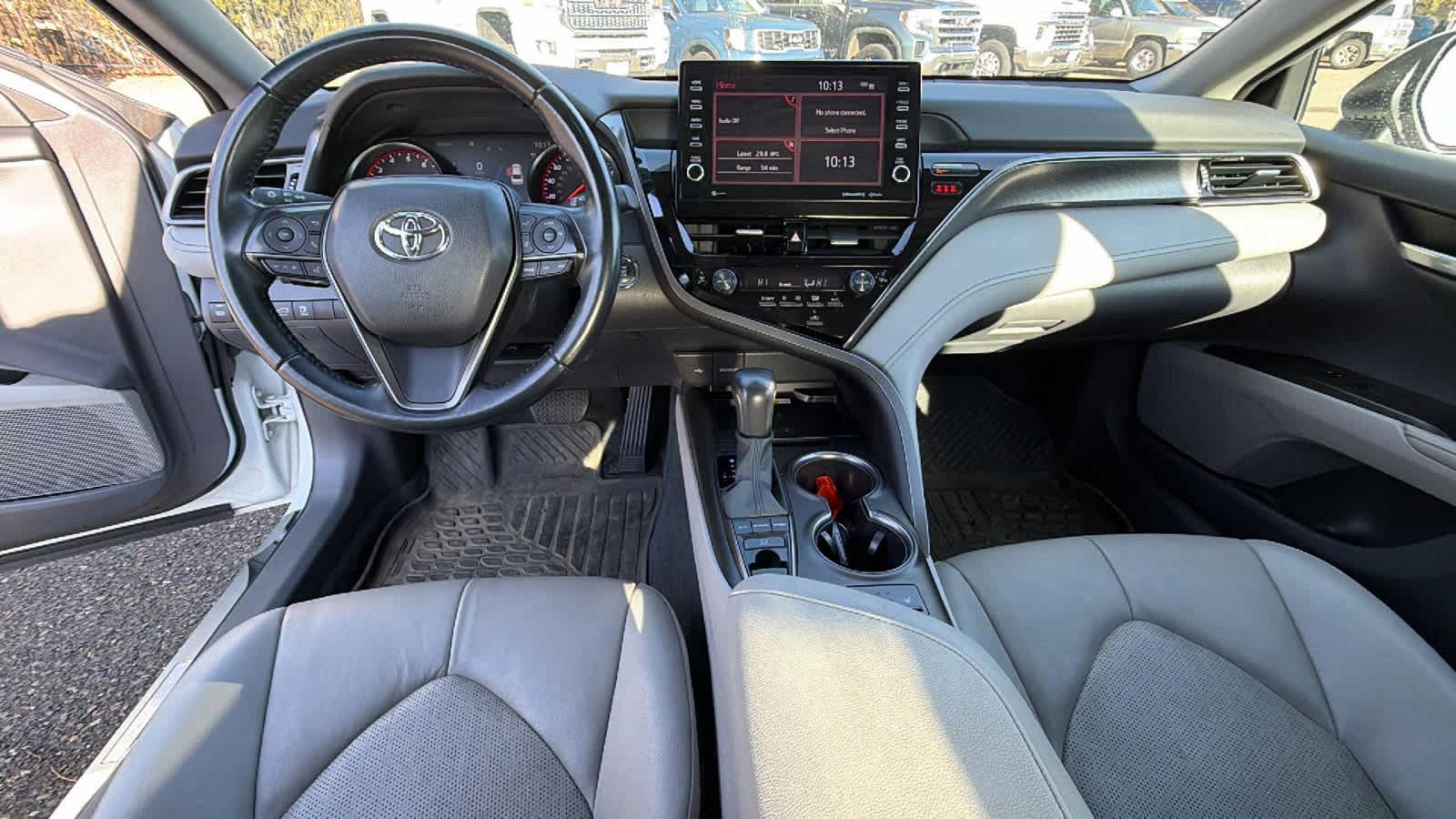 Thumbnail: 2022 Toyota Camry - 18