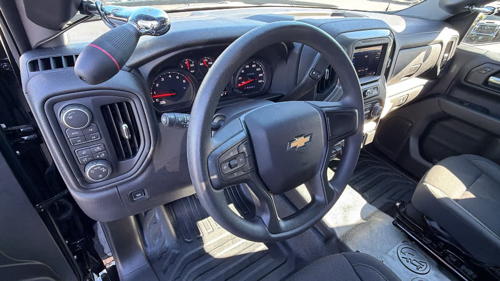 Thumbnail: 2026 Chevrolet Silverado 1500 - 10