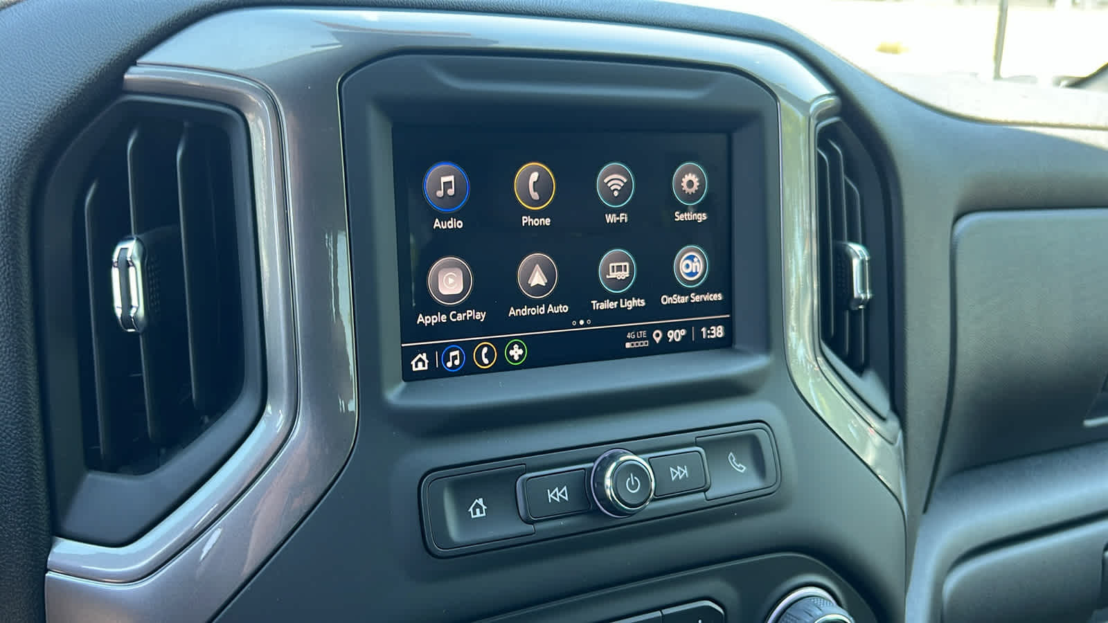 Thumbnail: 2025 Chevrolet Silverado 2500 - 15