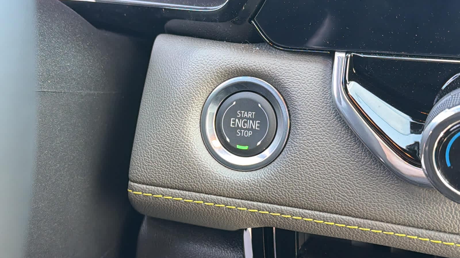 Thumbnail: 2026 Chevrolet Colorado - 17