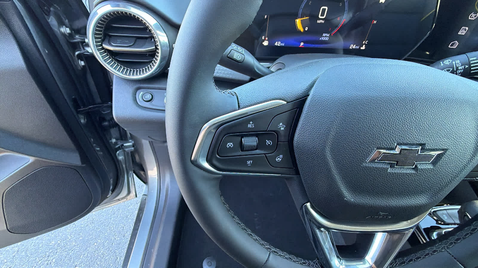 Thumbnail: 2026 Chevrolet Trax - 19