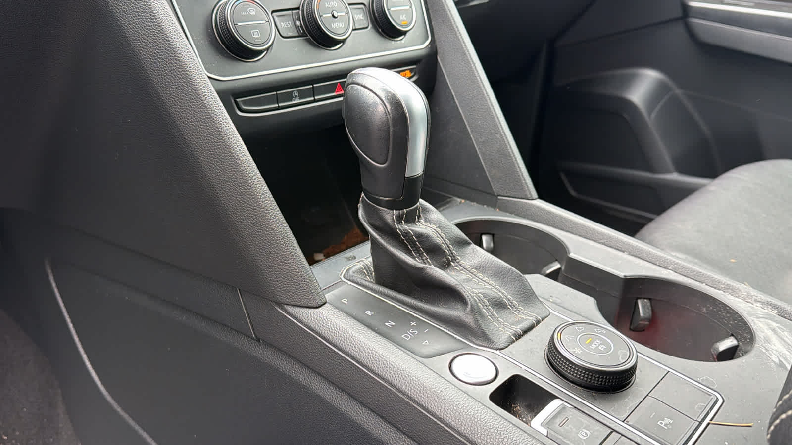 Thumbnail: 2021 Volkswagen Atlas - 11