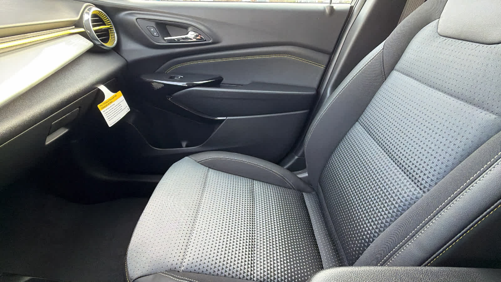 Thumbnail: 2026 Chevrolet Trax - 12