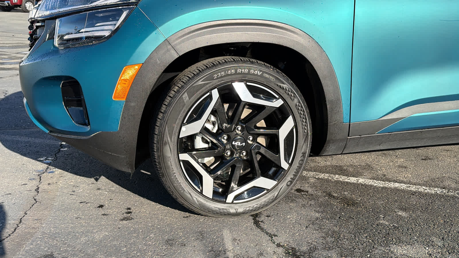 Thumbnail: 2024 Kia Seltos - 9