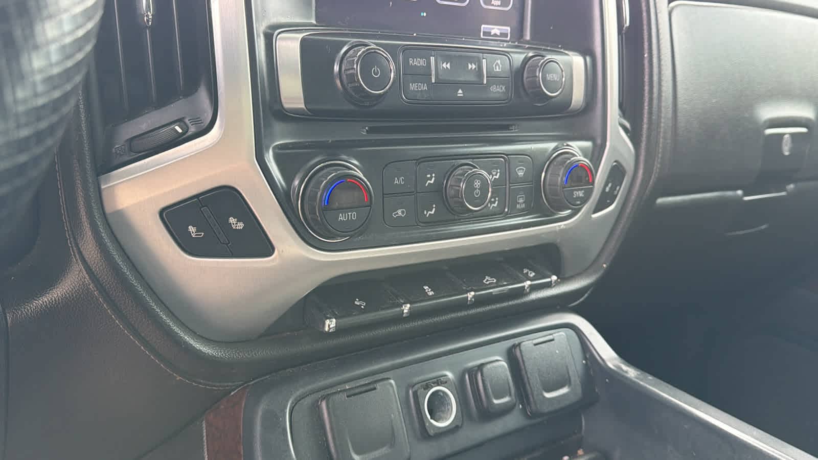 Thumbnail: 2017 GMC Sierra 2500 - 13