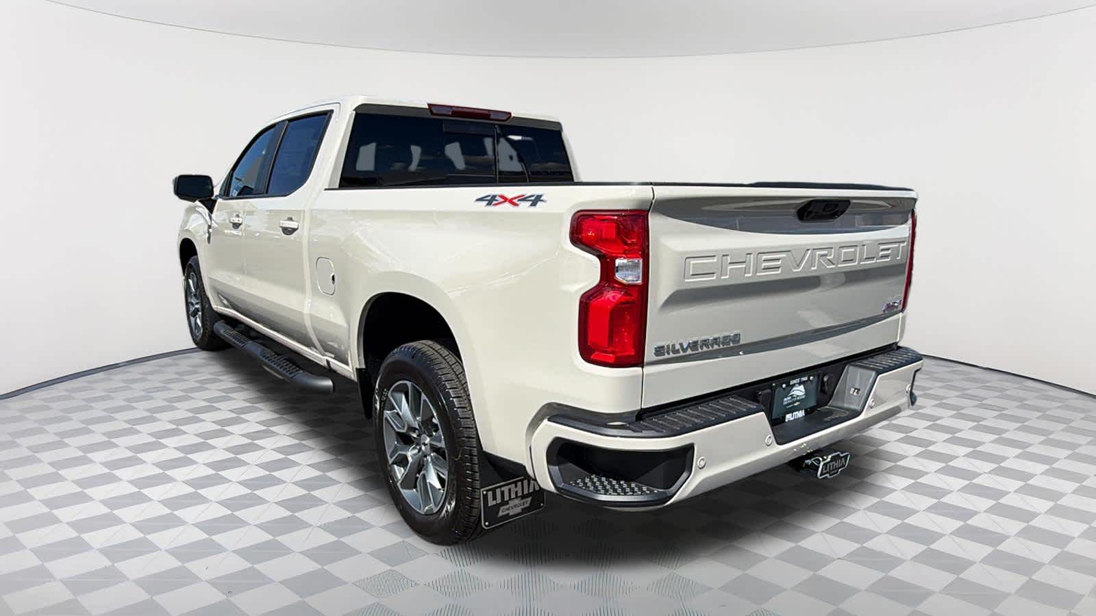 Thumbnail: 2026 Chevrolet Silverado 1500 - 6