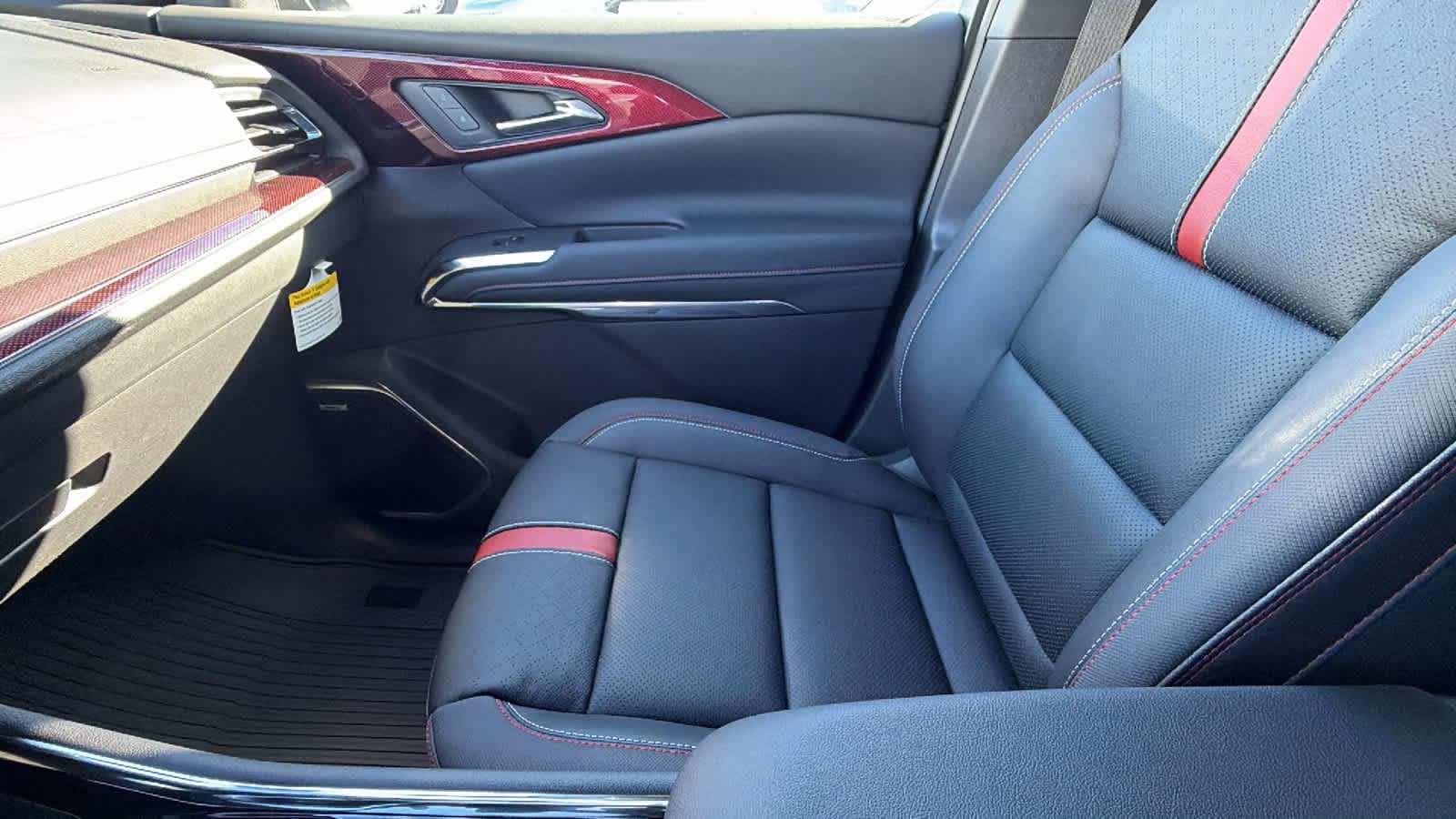 Thumbnail: 2026 Chevrolet Traverse - 12