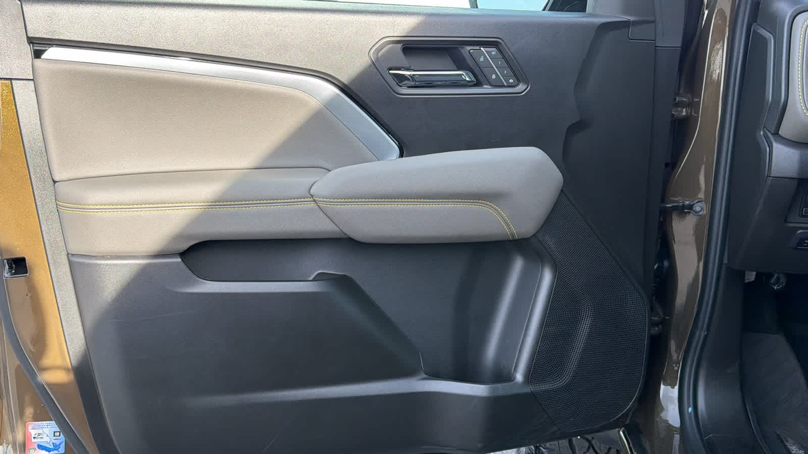 Thumbnail: 2025 Chevrolet Colorado - 23