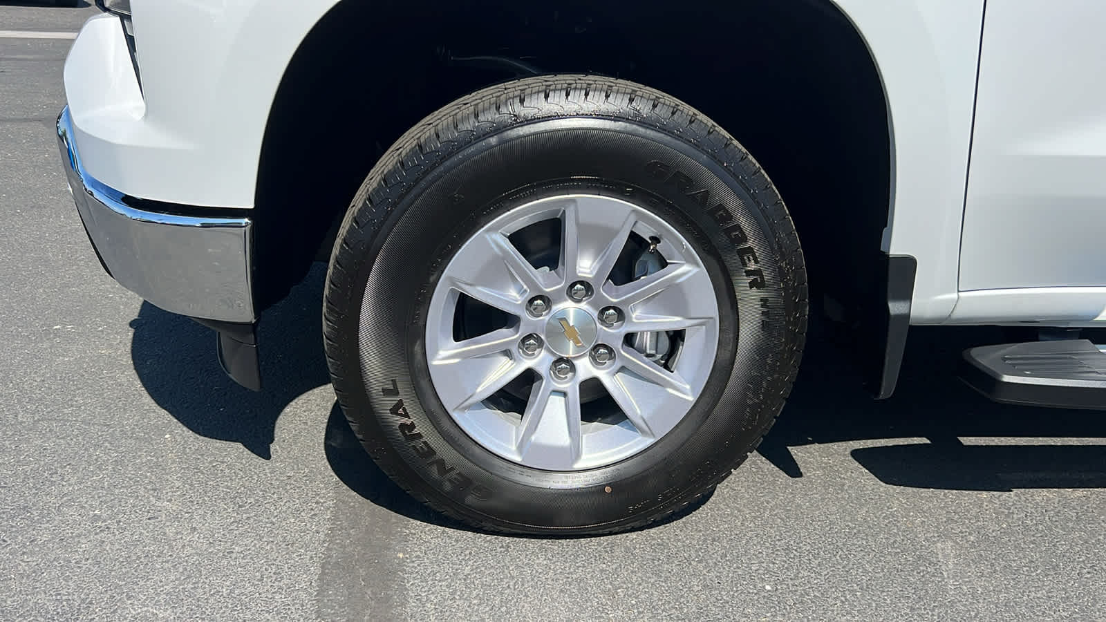 Thumbnail: 2025 Chevrolet Silverado 1500 - 9