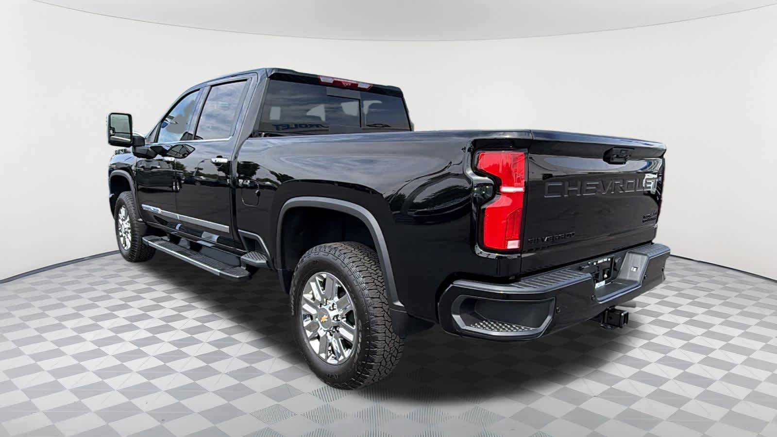 Thumbnail: 2026 Chevrolet Silverado 2500 - 7