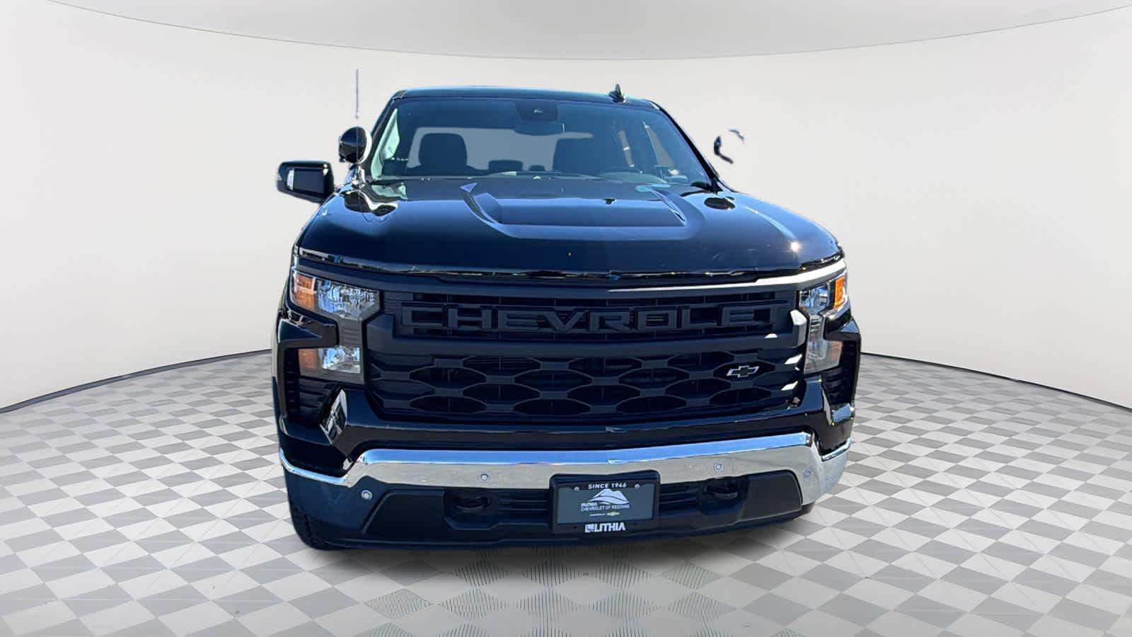 Thumbnail: 2026 Chevrolet Silverado 1500 - 2