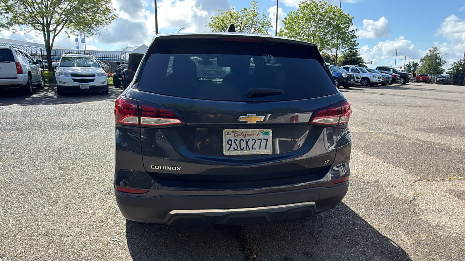 Thumbnail: 2022 Chevrolet Equinox - 6