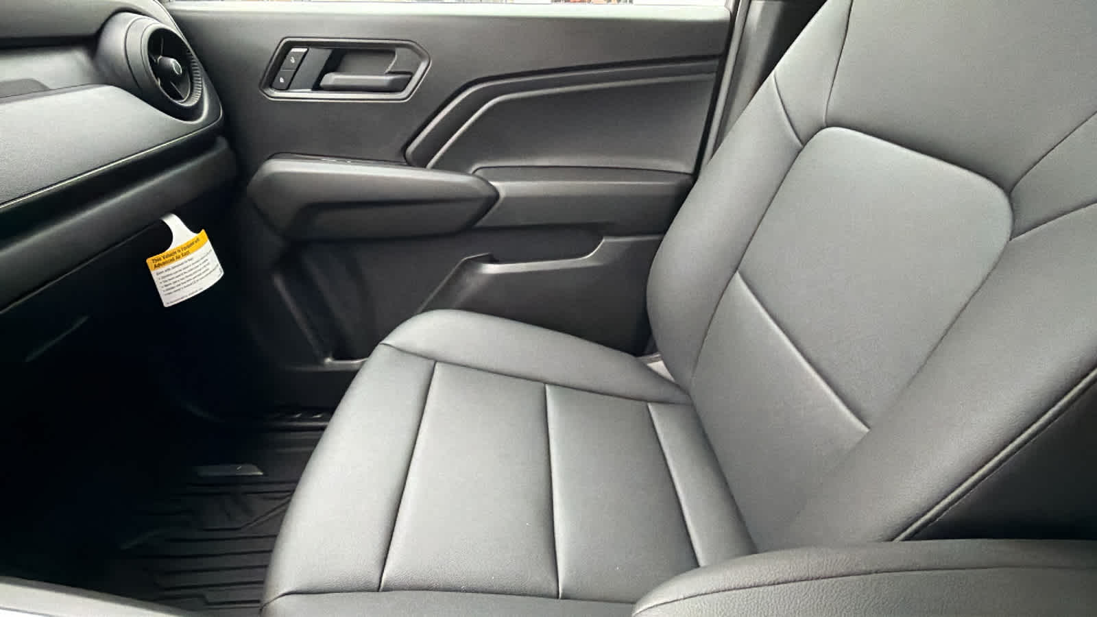 Thumbnail: 2026 Chevrolet Colorado - 12