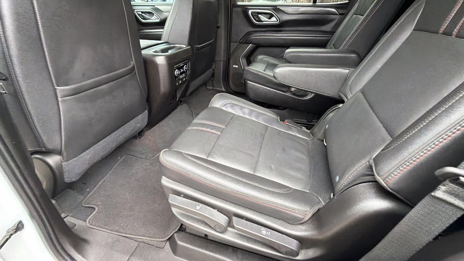 Thumbnail: 2021 Chevrolet Tahoe - 17