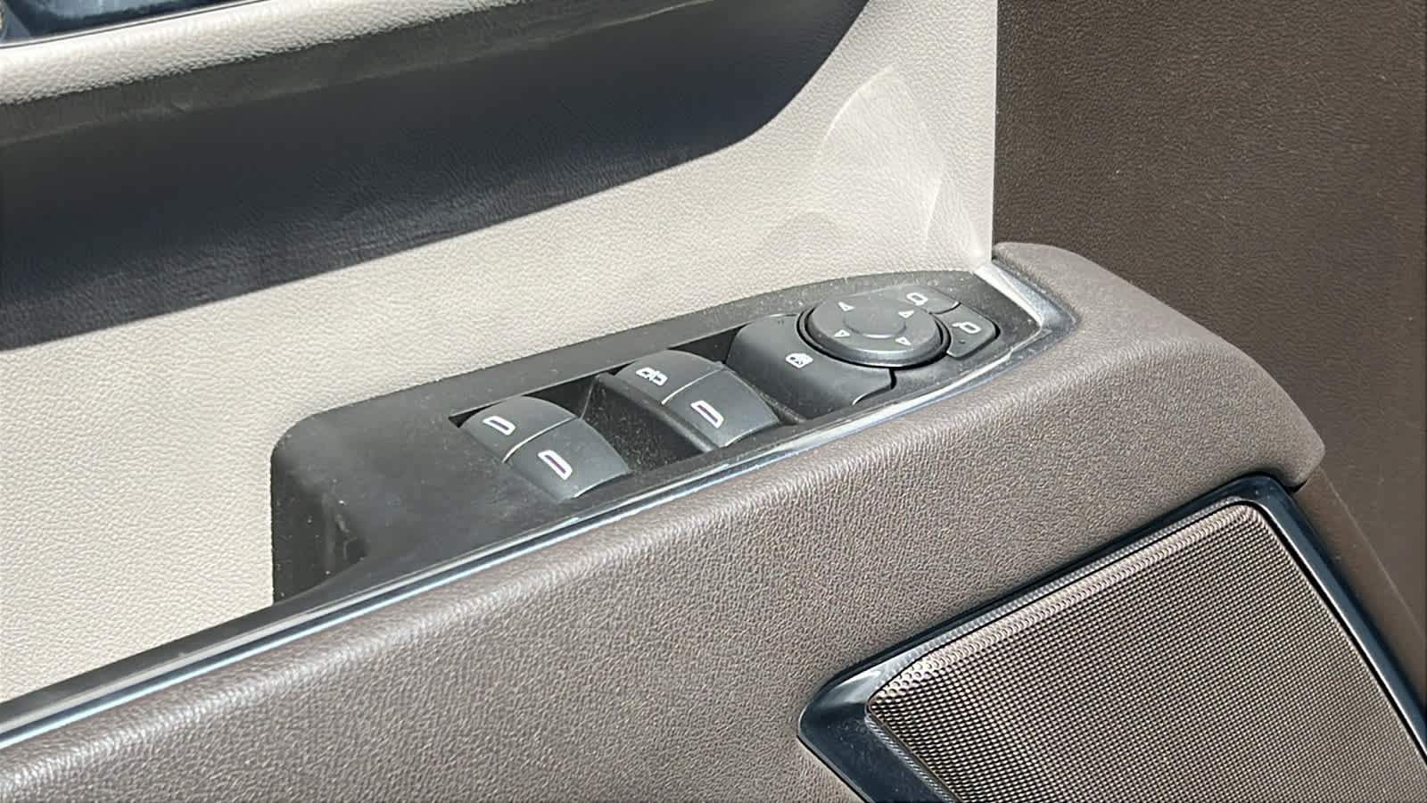Thumbnail: 2025 Chevrolet Silverado 1500 - 22