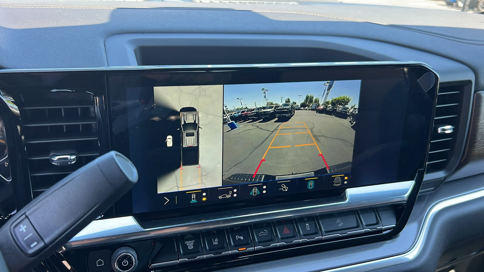 Thumbnail: 2025 Chevrolet Silverado 2500 - 16