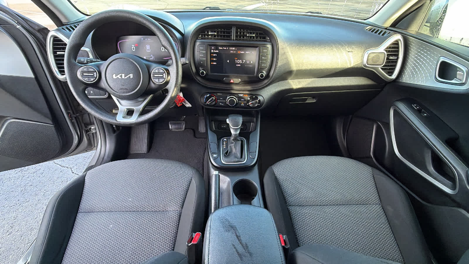 Thumbnail: 2023 Kia Soul - 26