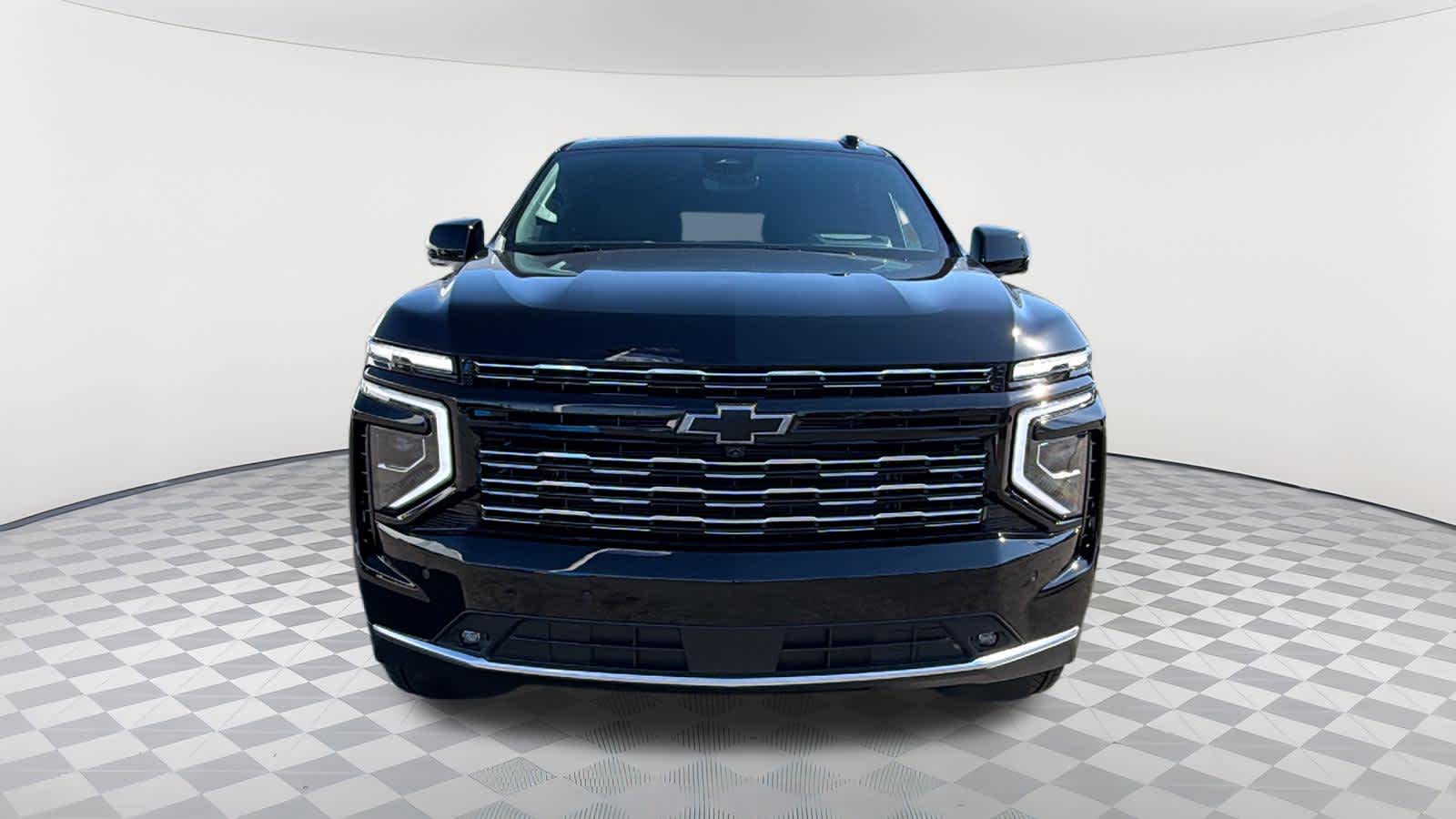 2026 Chevrolet Suburban High Country - Photo 2