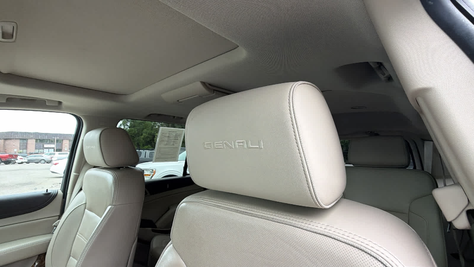 Thumbnail: 2016 GMC Yukon - 12