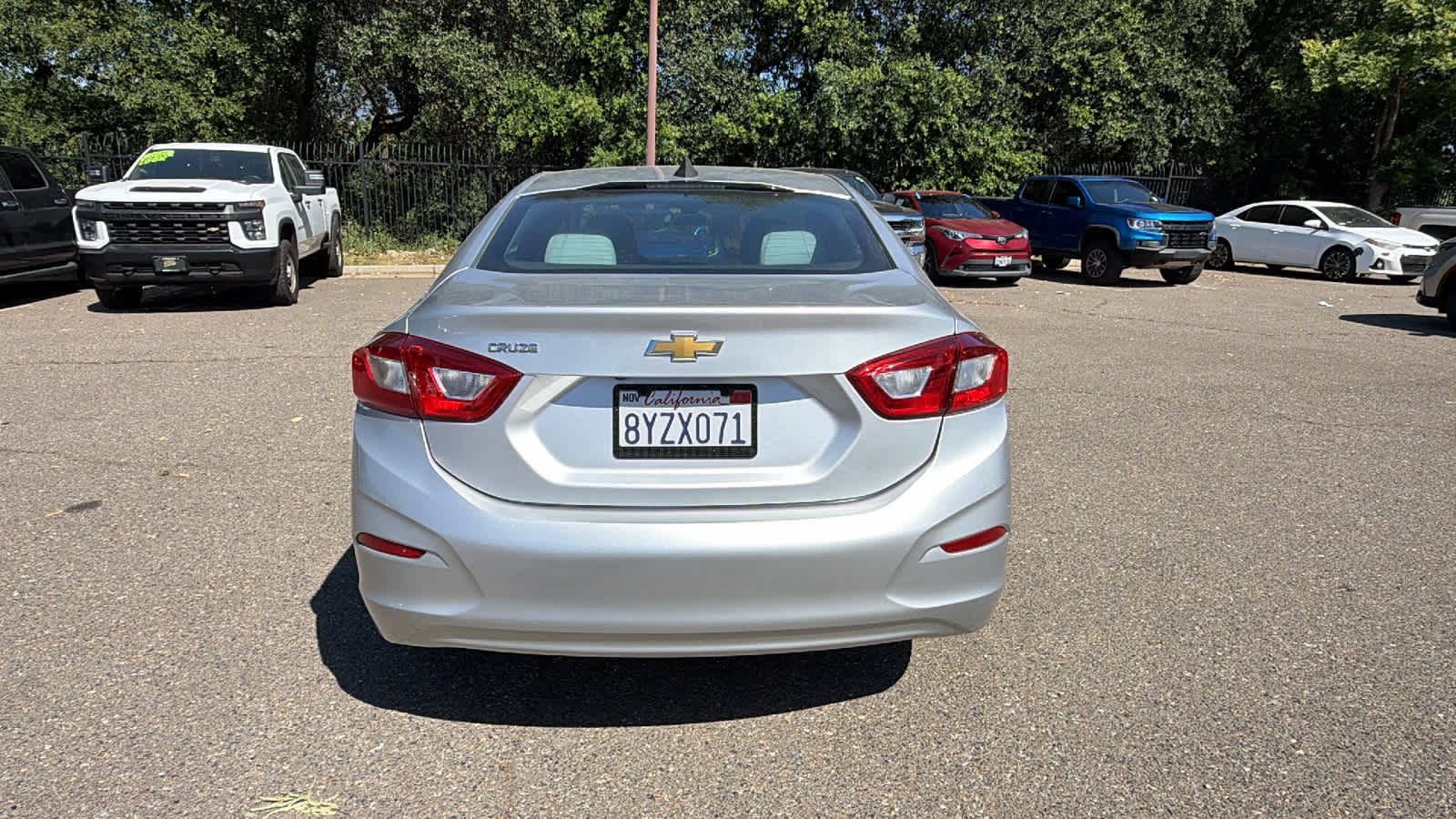 Thumbnail: 2019 Chevrolet Cruze - 6