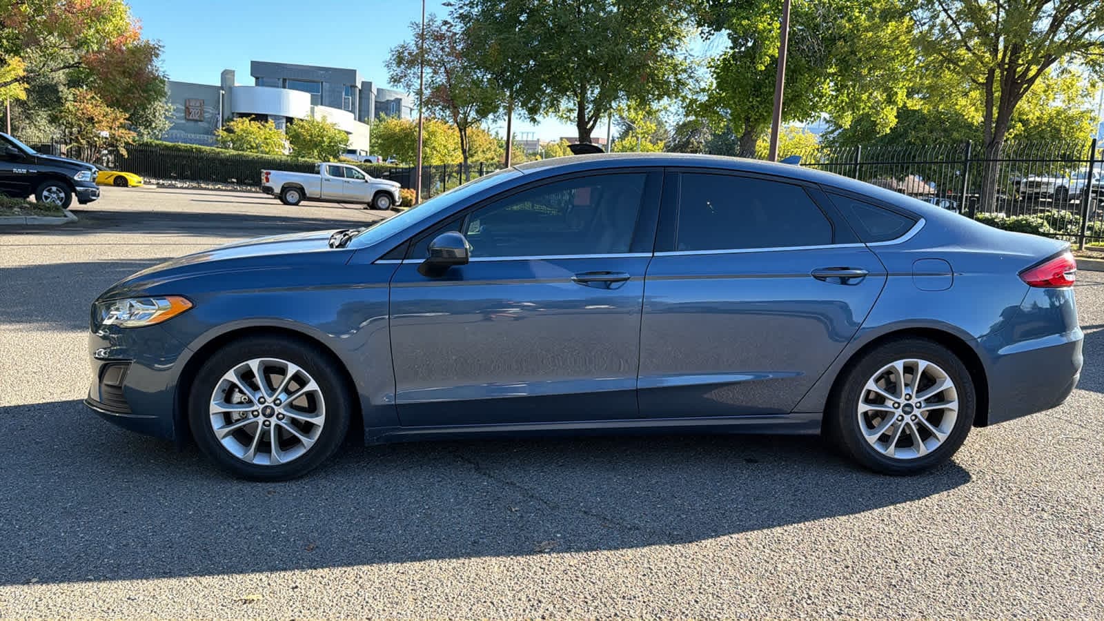 Thumbnail: 2019 Ford Fusion - 8
