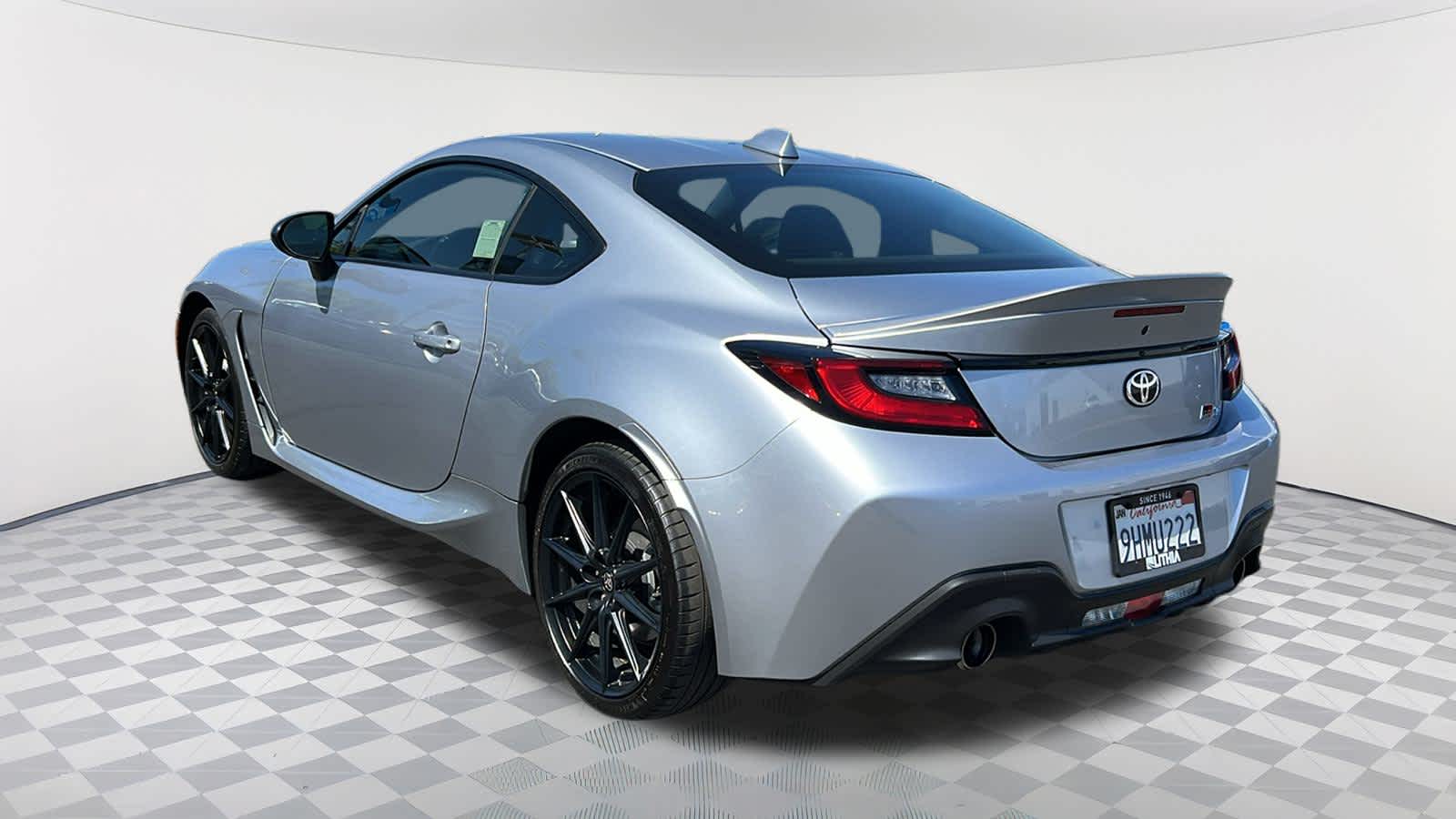 Thumbnail: 2022 Toyota GR86 - 7