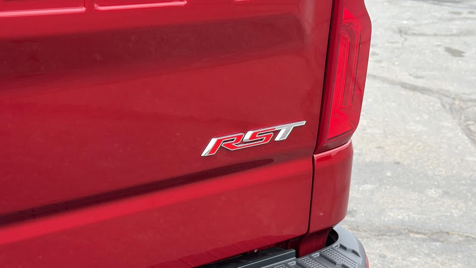 Thumbnail: 2026 Chevrolet Silverado 1500 - 28