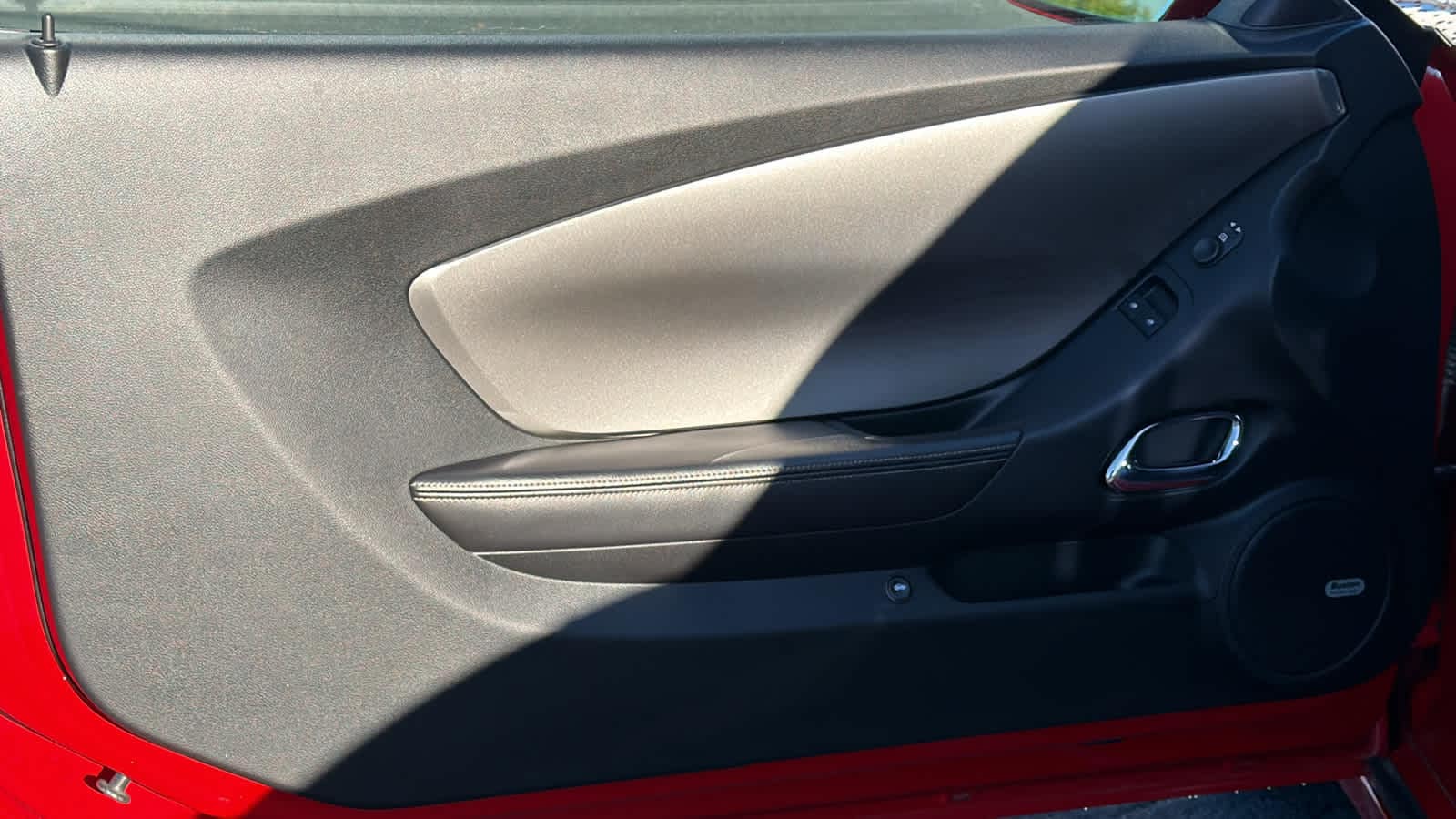 Thumbnail: 2010 Chevrolet Camaro - 23