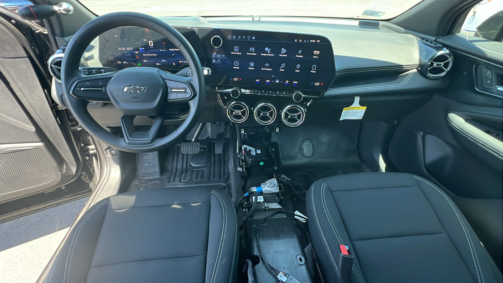 Thumbnail: 2024 Chevrolet Blazer EV - 26