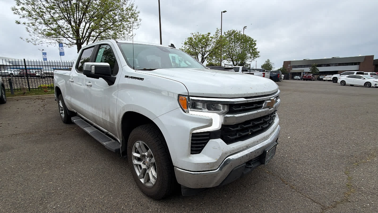 Thumbnail: 2023 Chevrolet Silverado 1500 - 3