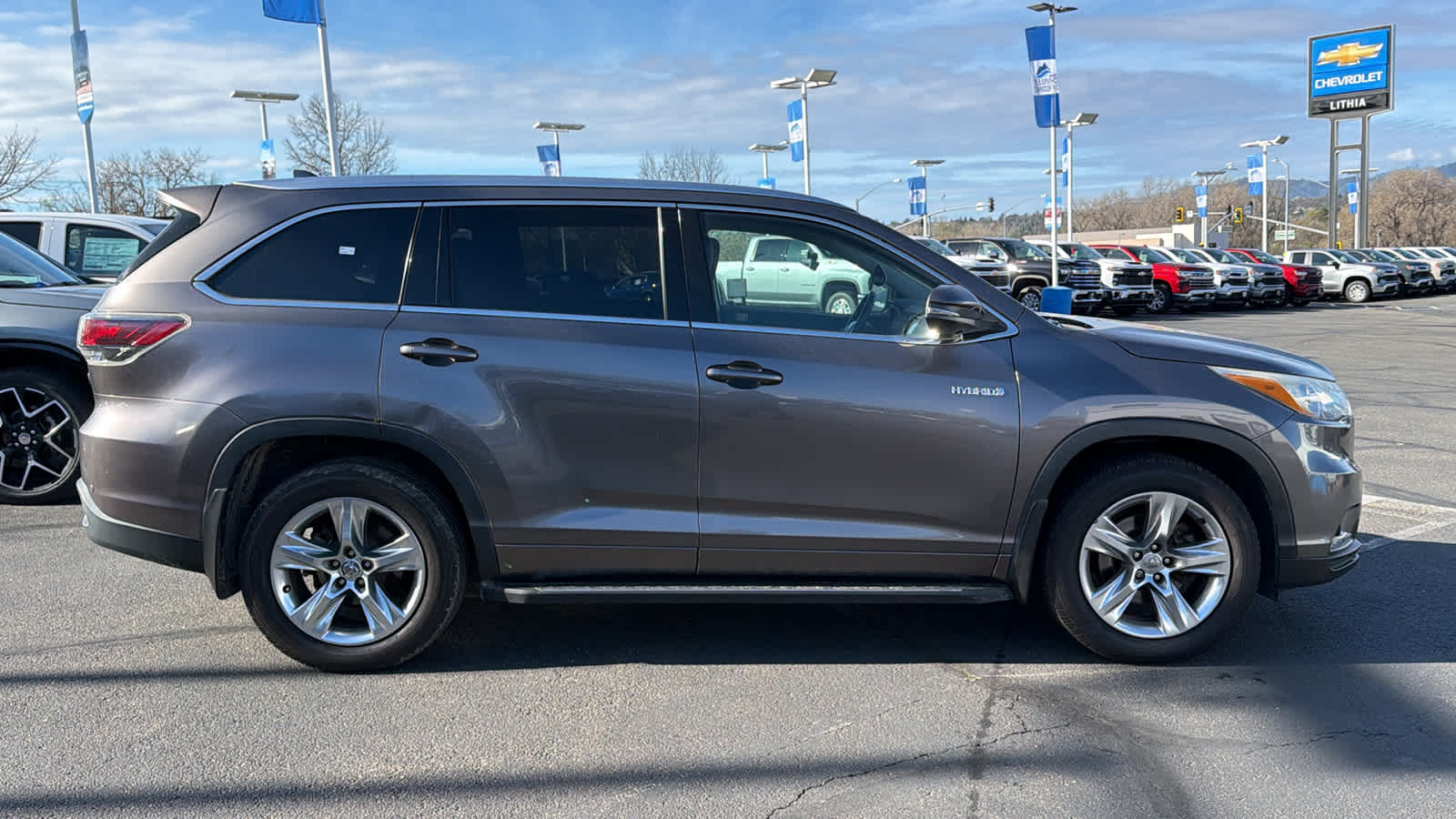 Thumbnail: 2014 Toyota Highlander - 4