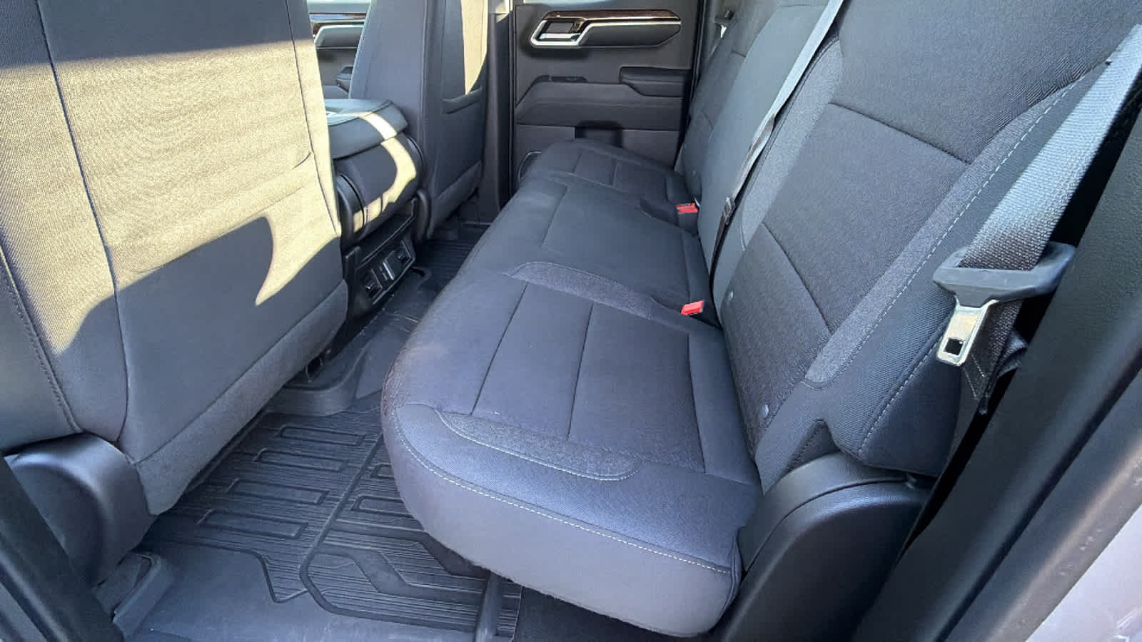 Thumbnail: 2024 GMC Sierra 1500 - 24