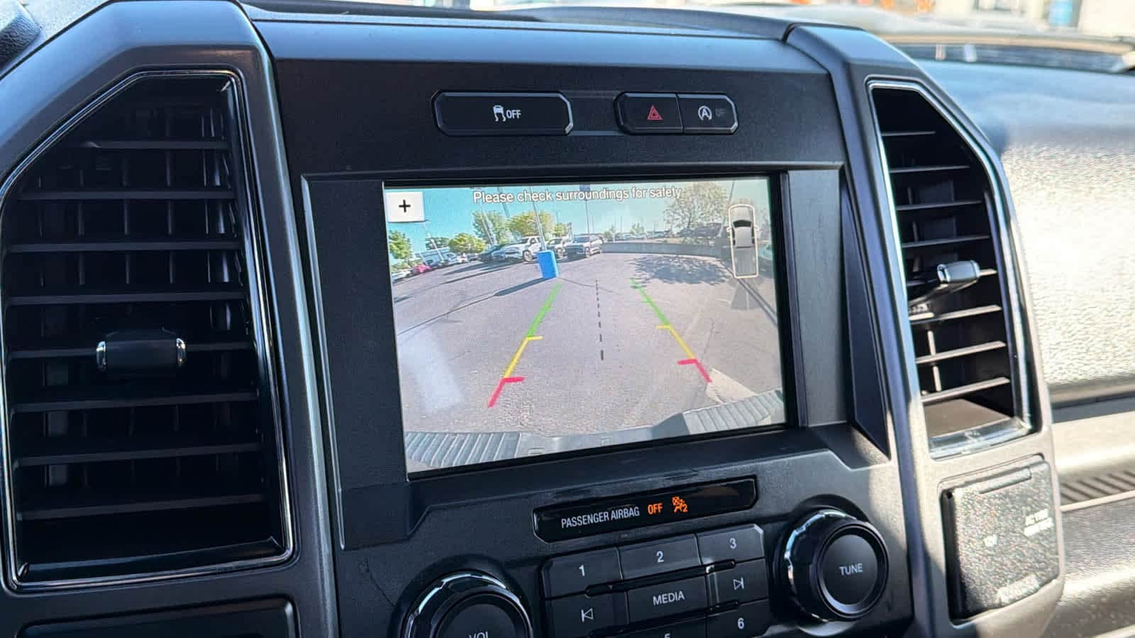 Thumbnail: 2018 Ford F-150 - 16