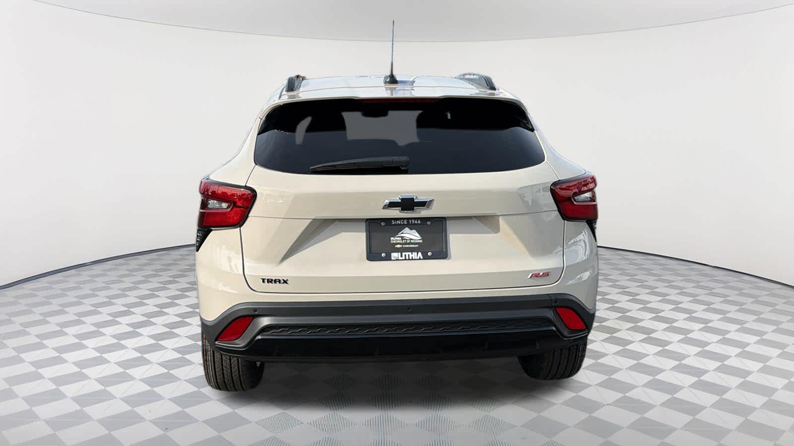 Thumbnail: 2026 Chevrolet Trax - 6