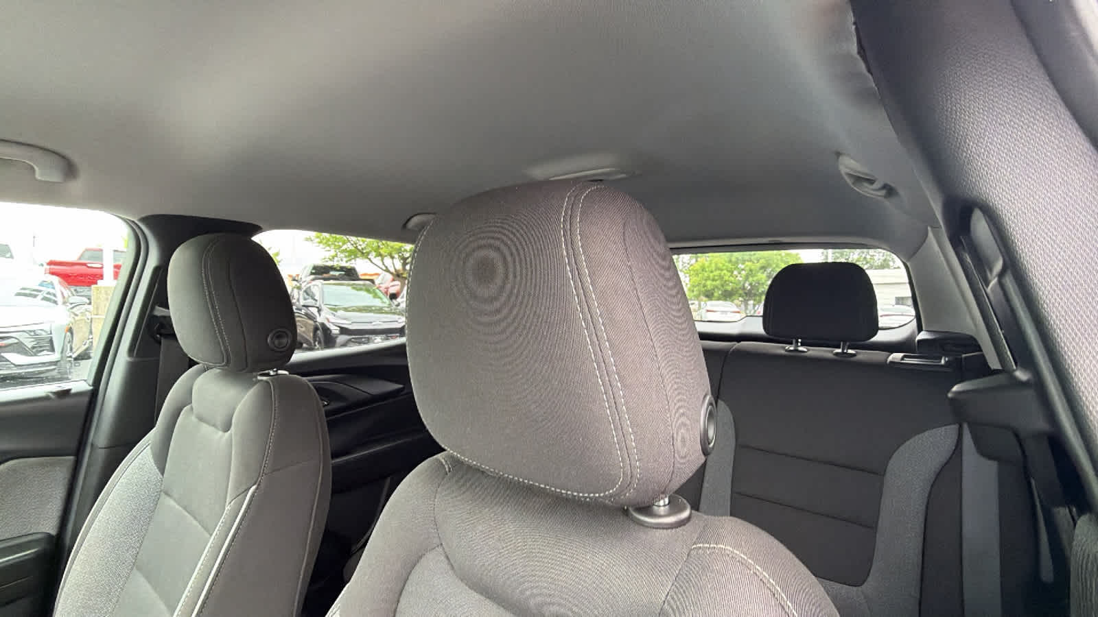 Thumbnail: 2021 Chevrolet TrailBlazer - 11