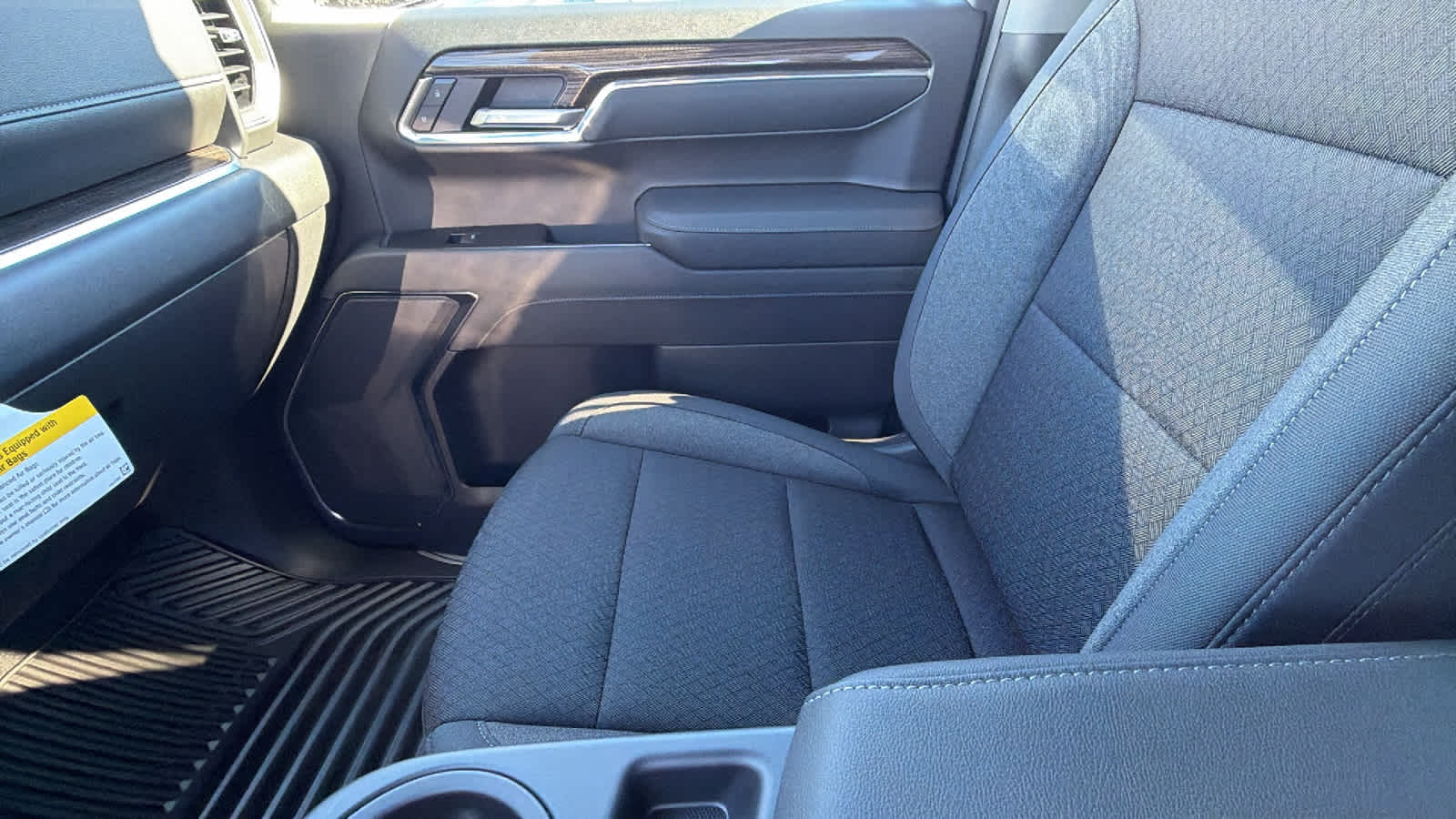2026 Chevrolet Silverado 1500 LT - Photo 9