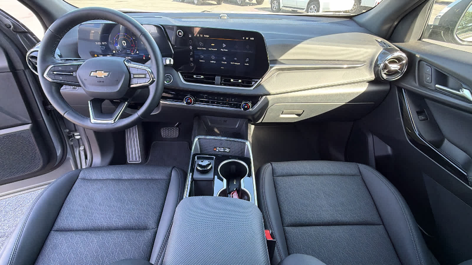 Thumbnail: 2026 Chevrolet Equinox - 26