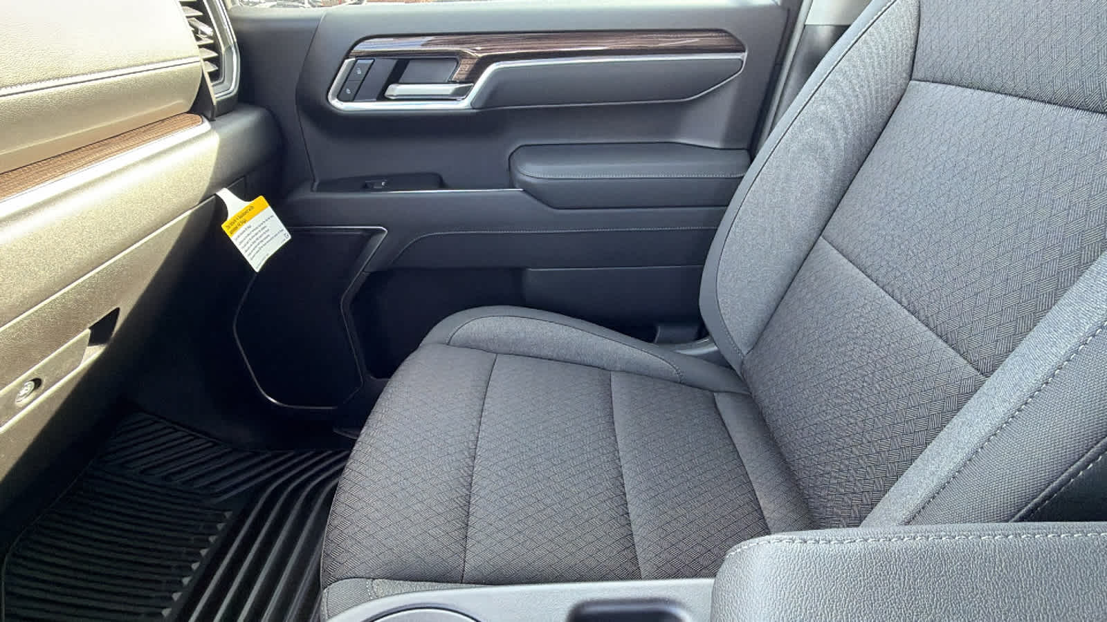 Thumbnail: 2026 Chevrolet Silverado 1500 - 12