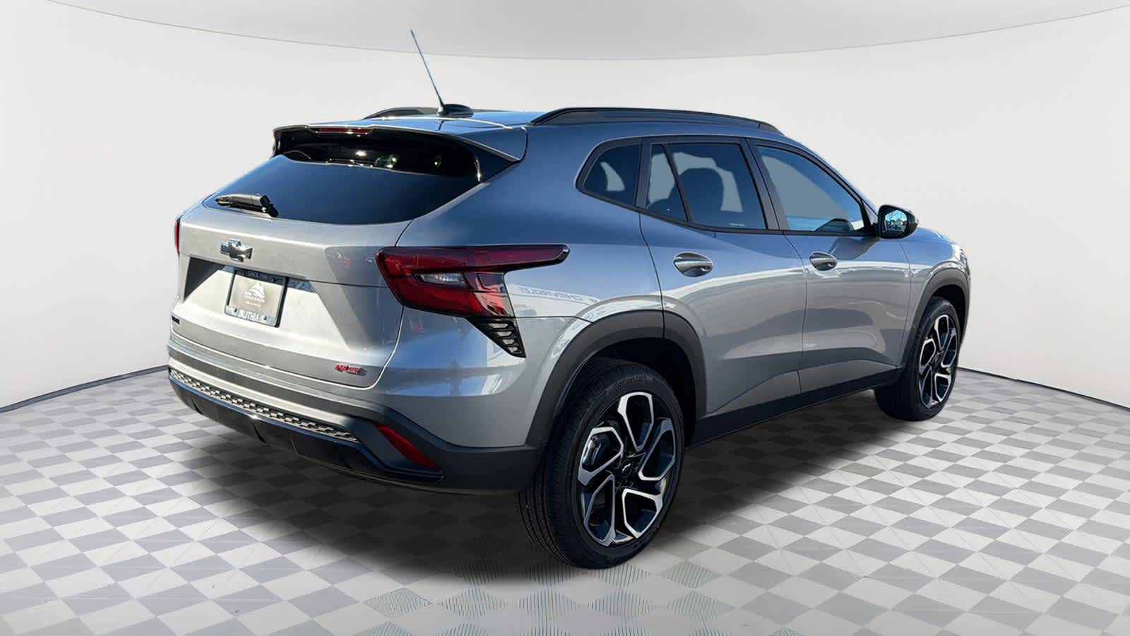 Thumbnail: 2026 Chevrolet Trax - 5