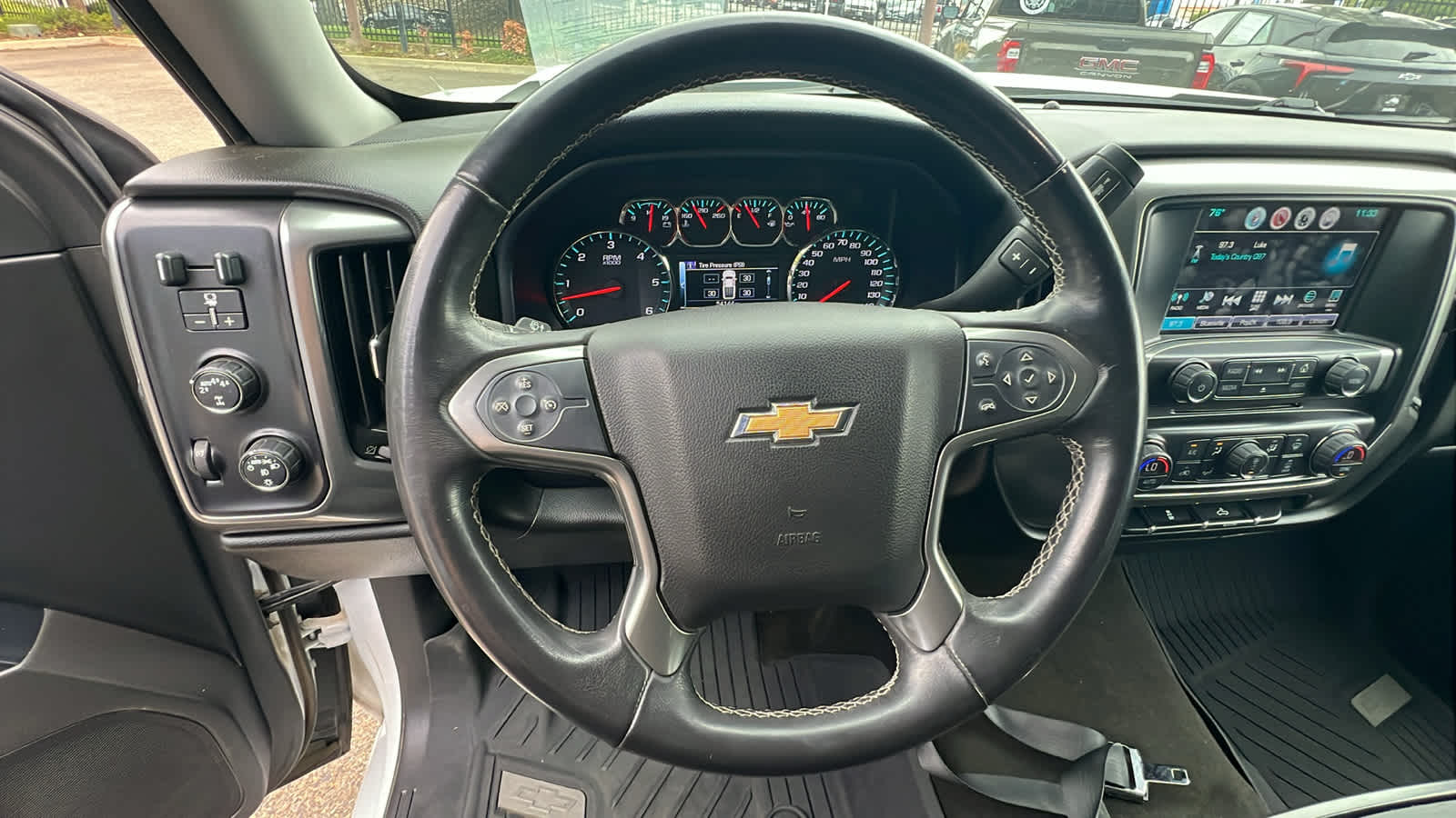 Thumbnail: 2018 Chevrolet Silverado 1500 - 15