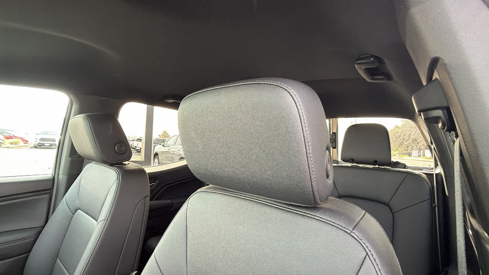 Thumbnail: 2026 Chevrolet Colorado - 11