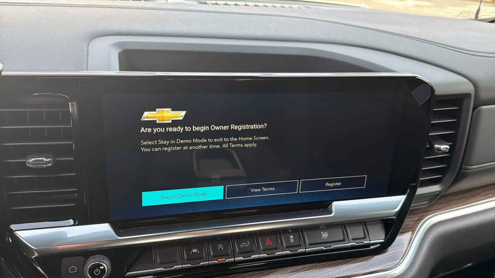 Thumbnail: 2026 Chevrolet Silverado 1500 - 15