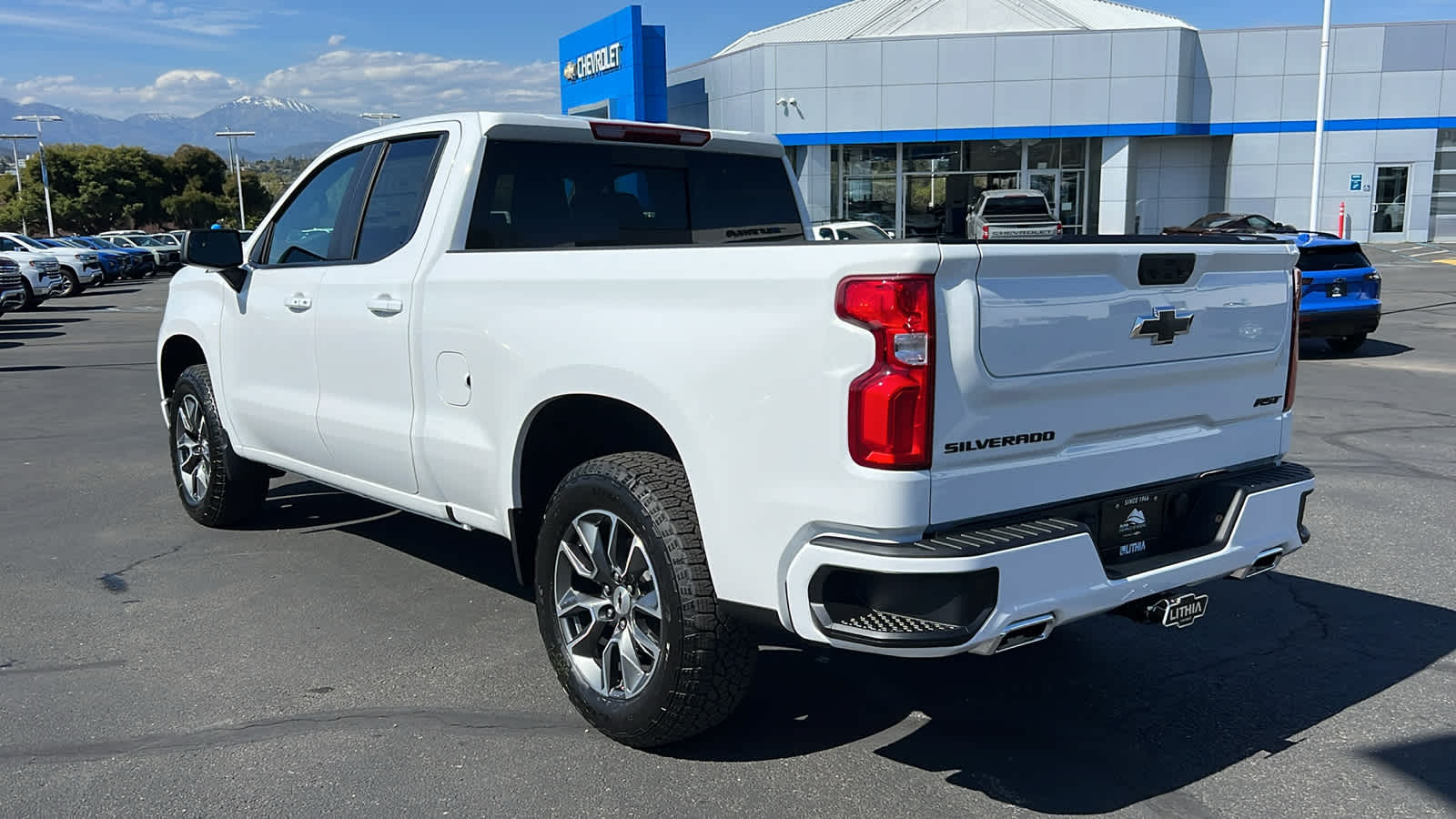 Thumbnail: 2025 Chevrolet Silverado 1500 - 7